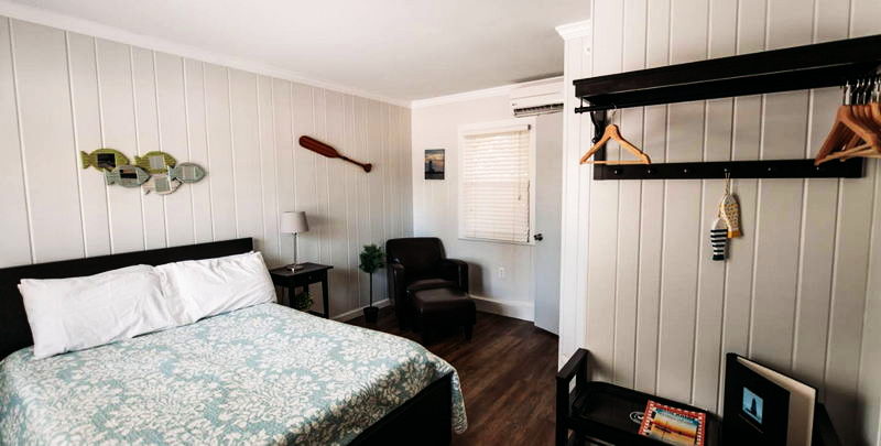 Avenue Motel (Dancz Motel) - From Web Listing (newer photo)